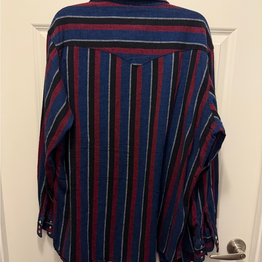 Wrangler Multi-Color Plaid Shirt - Picture 2 of 4